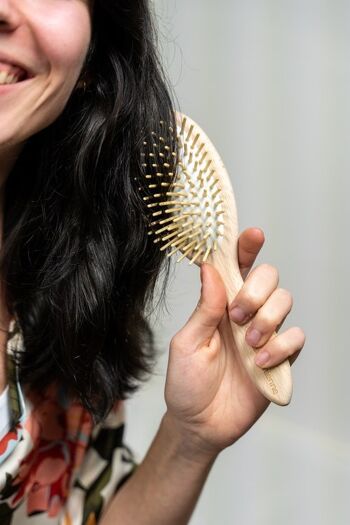 Brosse à cheveux Picots bois - 100% Naturelle Apimani - Bewell