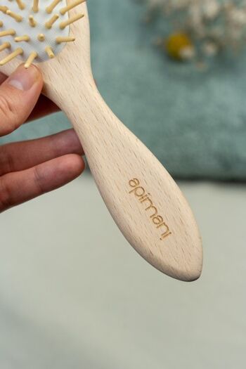 Brosse à cheveux Picots bois - 100% Naturelle Apimani - Bewell