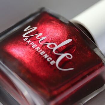 Vernis à ongles rouge noir nacré - SCALA - Bewell